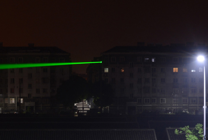 potente puntatore laser 520nm